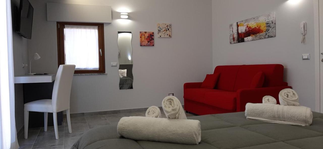Donjon Suite Centro Storico Castelbuono  Ngoại thất bức ảnh