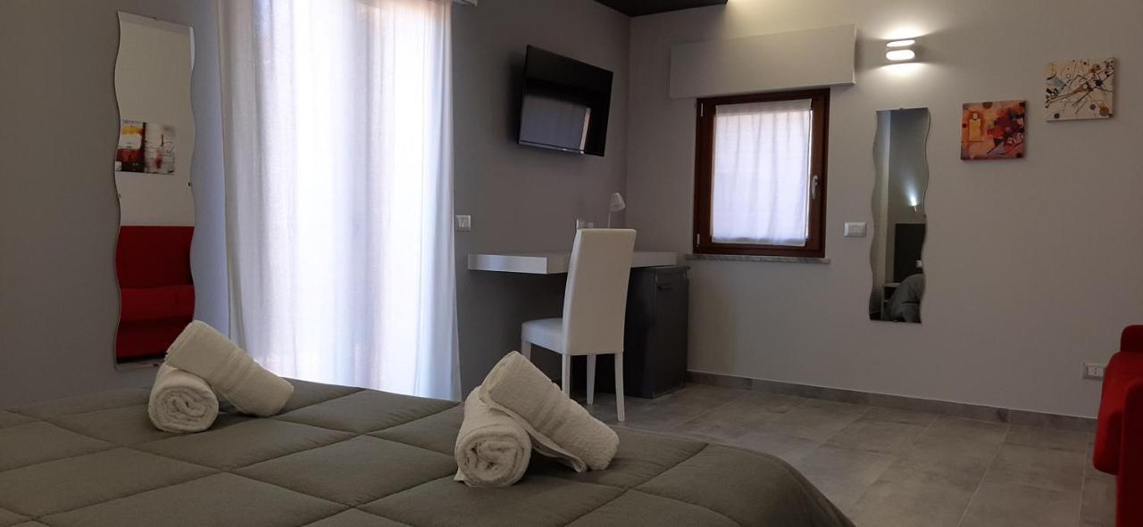Donjon Suite Centro Storico Castelbuono  Ngoại thất bức ảnh